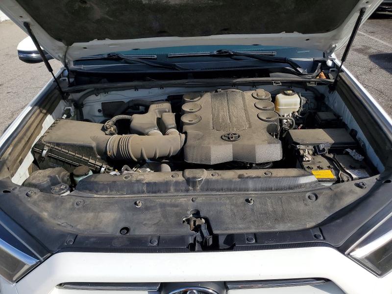 77237575 :رقم المزاد ، JTERU5JR1N6007335 vin ، 2022 Toyota 4runner مزاد بيع