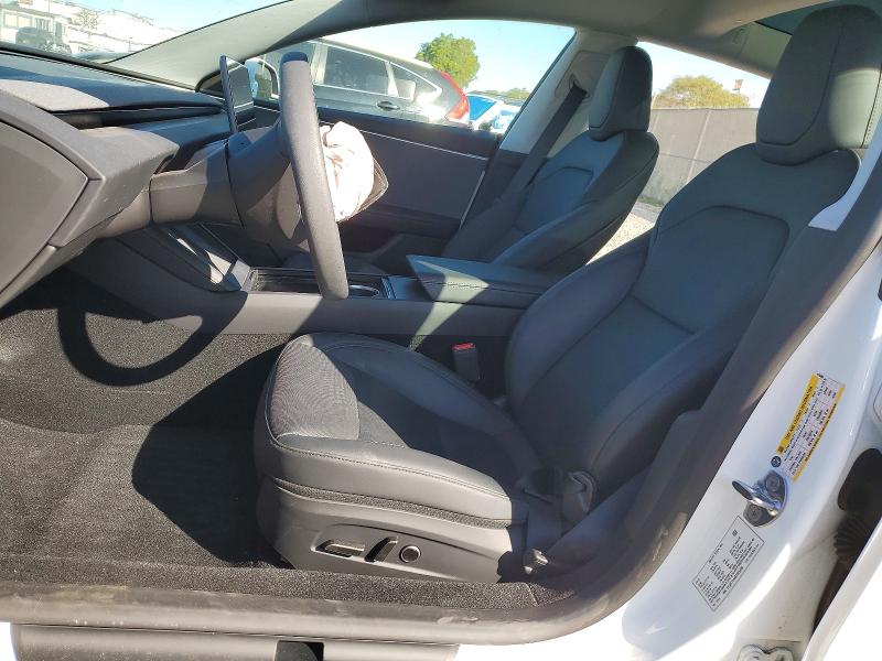 2025 Tesla Model 3 მანქანა იყიდება აუქციონზე, vin: 5YJ3E1EA4SF975496, აუქციონის ნომერი: 77244035