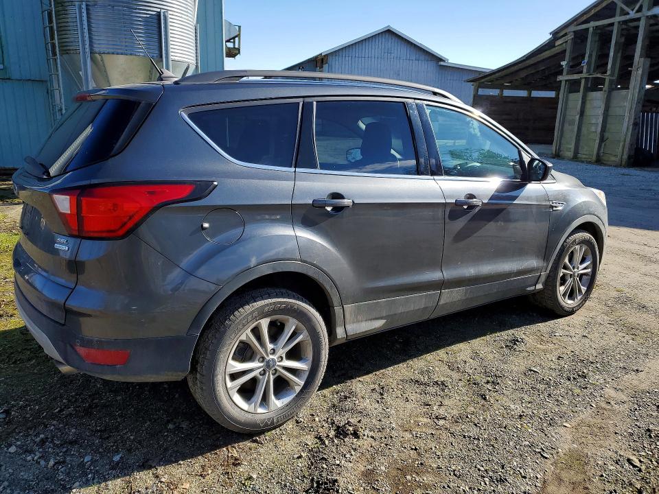 Продажа на аукционе авто 2019 Ford Escape, vin: 1FMCU0HDXKUB37804, номер лота: 75597255