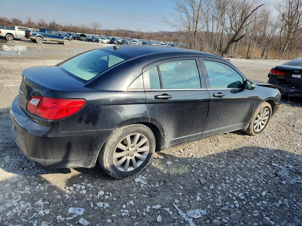 76999005 :رقم المزاد ، 1C3CC5FB1AN228320 vin ، 2010 Chrysler Sebring مزاد بيع