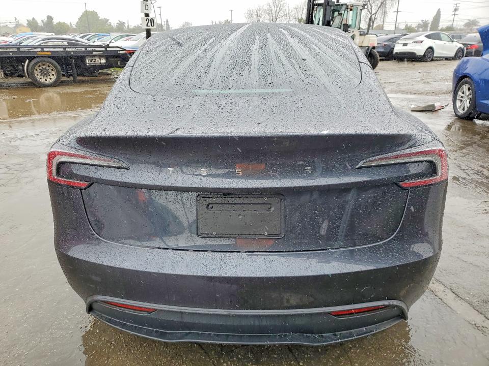 Auction sale of the 2025 Tesla Model 3, vin: 5YJ3E1EA4SF071003, lot number: 77430465