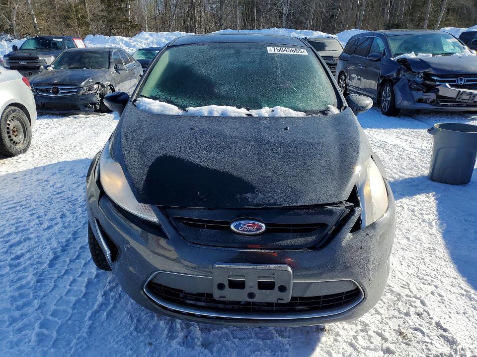 75045655 :رقم المزاد ، 3FADP4FJ5CM127595 vin ، 2012 Ford Fiesta مزاد بيع