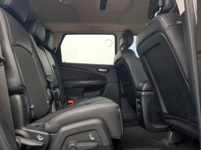 76528195 :رقم المزاد ، 3C4PDCGG4HT587647 vin ، 2017 Dodge Journey مزاد بيع