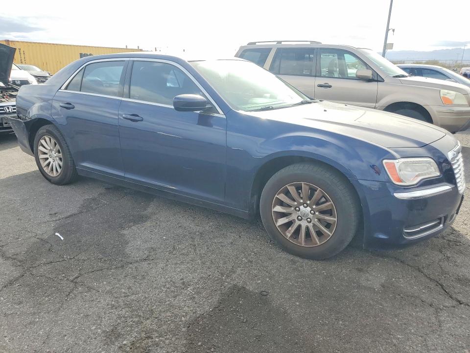 2014 Chrysler 300 მანქანა იყიდება აუქციონზე, vin: 2C3CCAAG1EH377952, აუქციონის ნომერი: 76697725