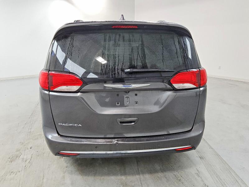75280335 :رقم المزاد ، 2C4RC1BG9JR144684 vin ، 2018 Chrysler Pacifica مزاد بيع