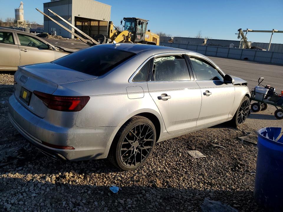 Продаж на аукціоні авто 2019 Audi A4, vin: WAUHMAF4XKA043164, номер лоту: 76570885