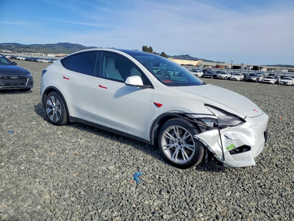 Продажа на аукционе авто 2023 Tesla Model Y, vin: 7SAYGAEE1PF828176, номер лота: 76836525
