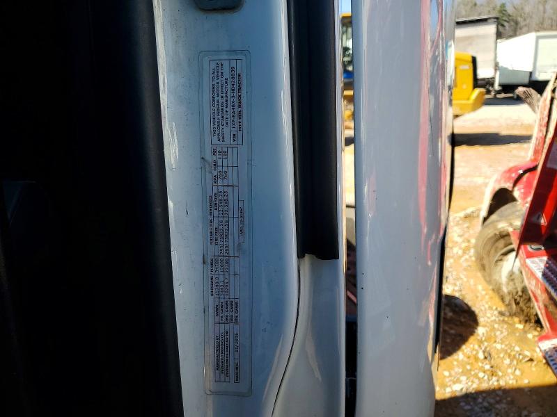 77429845 :رقم المزاد ، 1XPBA48X3HD428839 vin ، 2017 Peterbilt 579 مزاد بيع