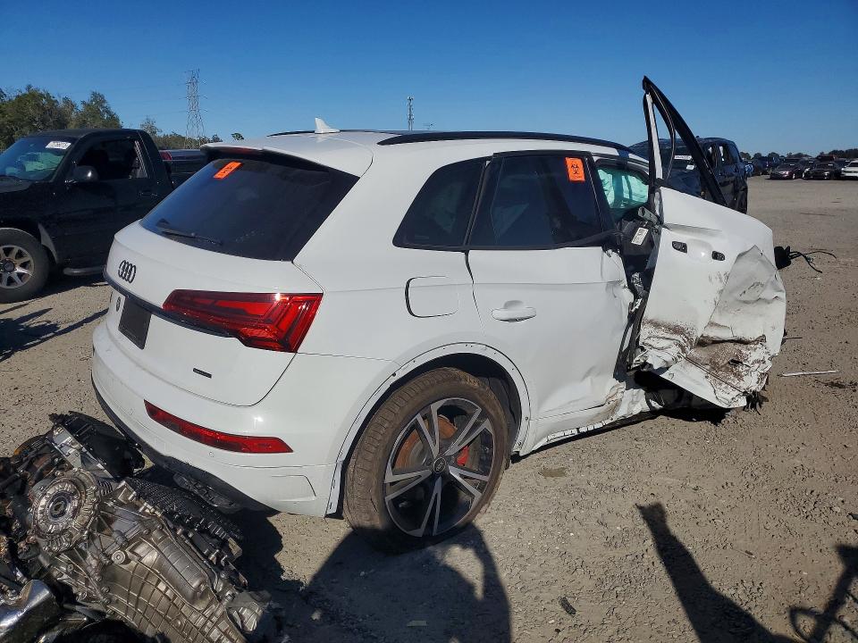 2025 Audi Q5 მანქანა იყიდება აუქციონზე, vin: WA1EAAFY0S2056480, აუქციონის ნომერი: 75642375