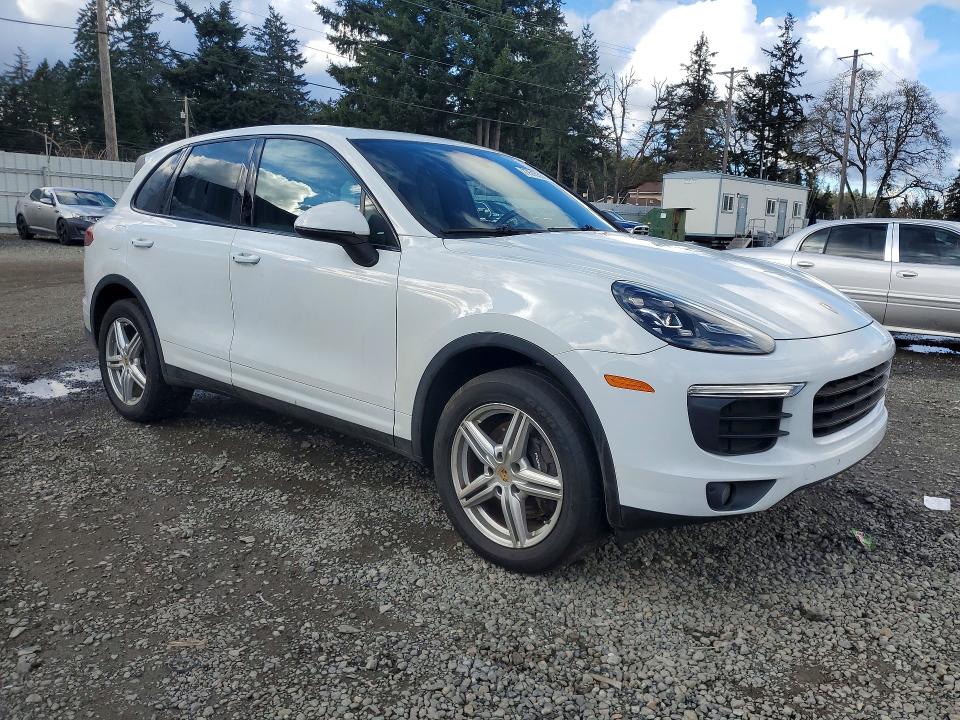 2016 Porsche Cayenne მანქანა იყიდება აუქციონზე, vin: WP1AA2A21GLA10086, აუქციონის ნომერი: 77515555