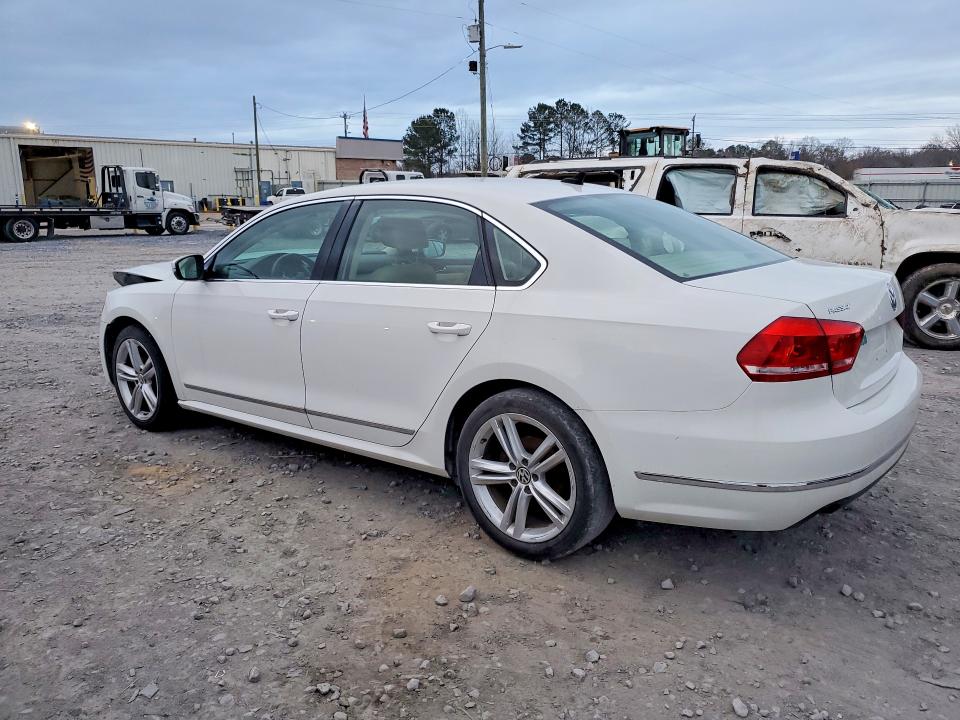 Aukcja sprzedaży 2015 Volkswagen Passat, vin: 1VWBS7A33FC019988, numer aukcji: 79005445