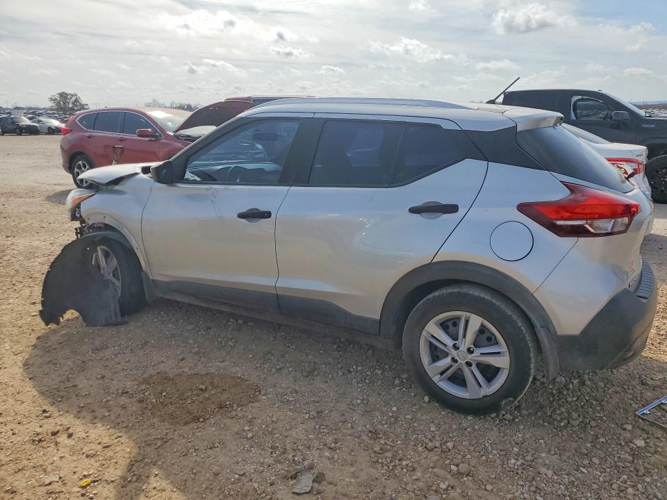 Auction sale of the 2018 Nissan Kicks, vin: 3N1CP5CU5JL510307, lot number: 77939115