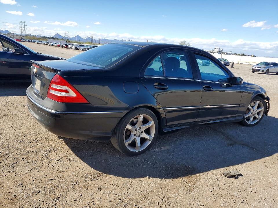 Продажа на аукционе авто 2007 Mercedes-benz C, vin: WDBRF52H97F928272, номер лота: 49590506