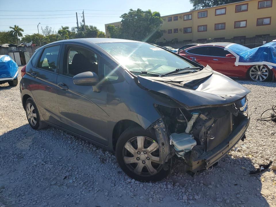 Продажа на аукционе авто 2015 Honda Fit, vin: 3HGGK5H5XFM777296, номер лота: 77579325