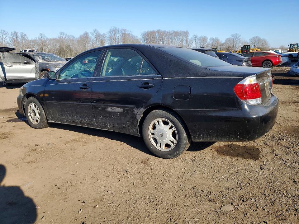 2005 Toyota Camry მანქანა იყიდება აუქციონზე, vin: 4T1BE32K25U100414, აუქციონის ნომერი: 75819765