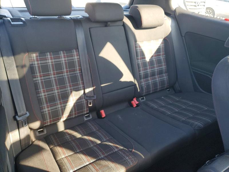 2010 Volkswagen Gti მანქანა იყიდება აუქციონზე, vin: WVWFD7AJ6AW246175, აუქციონის ნომერი: 76132995