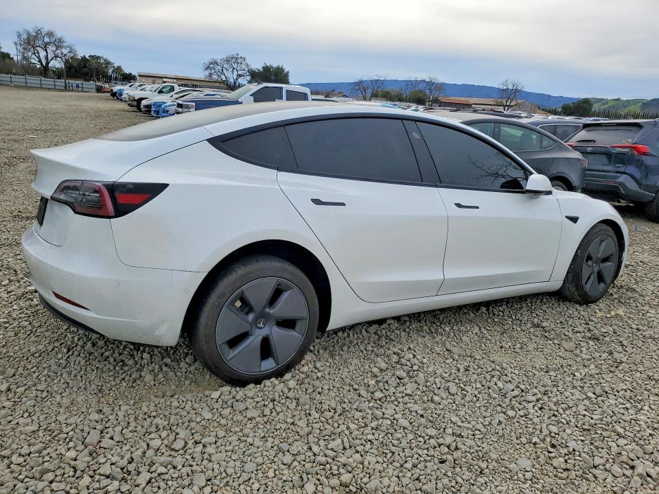 76777335 :رقم المزاد ، 5YJ3E1EA3MF940371 vin ، 2021 Tesla Model 3 مزاد بيع