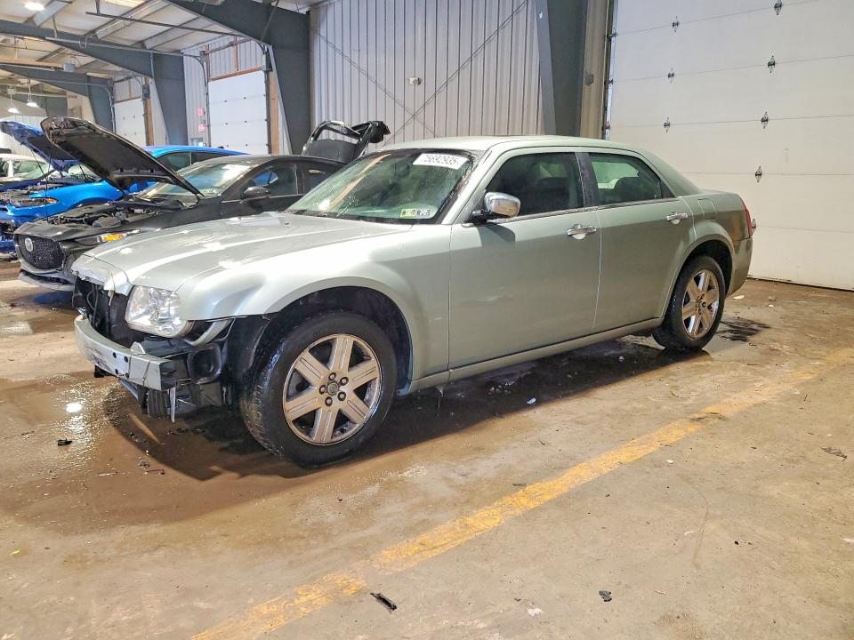 Продажа на аукционе авто 2006 Chrysler 300c, vin: 2C3LK63H76H149168, номер лота: 75692935
