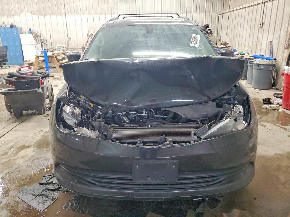 Продажа на аукционе авто 2020 Chrysler Voyager, vin: 2C4RC1DG4LR197499, номер лота: 76265555