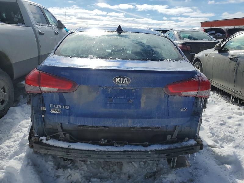 2017 Kia Forte მანქანა იყიდება აუქციონზე, vin: 3KPFL4A82HE006303, აუქციონის ნომერი: 76904285