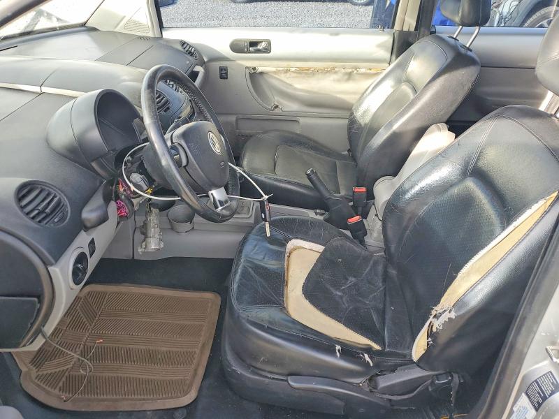 76661525 :رقم المزاد ، 3VWCA21C5YM473963 vin ، 2000 Volkswagen New Beetle مزاد بيع
