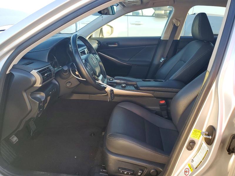 76559535 :رقم المزاد ، JTHBA1D26J5073822 vin ، 2018 Lexus Is مزاد بيع