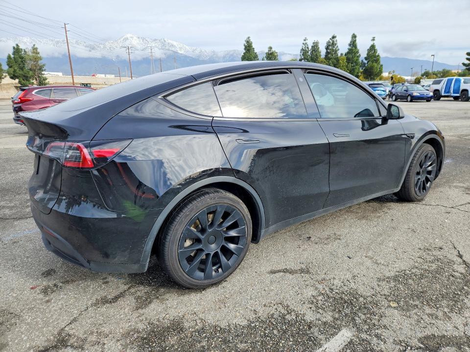 78444865 :رقم المزاد ، 7SAYGDEE2PA082674 vin ، 2023 Tesla Model Y مزاد بيع