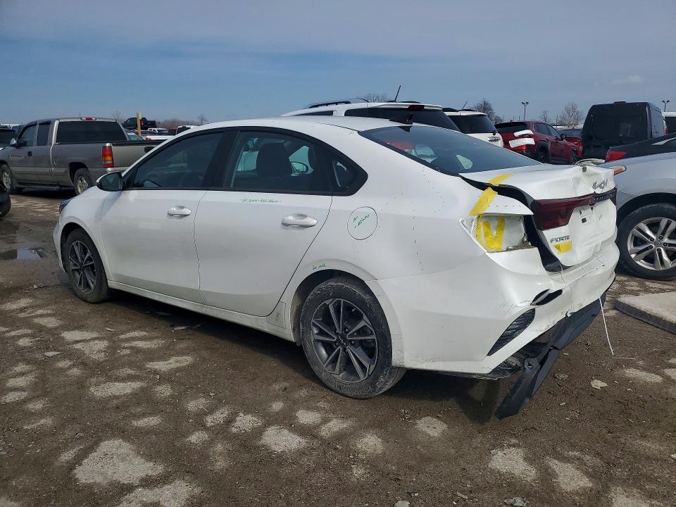 2023 Kia Forte მანქანა იყიდება აუქციონზე, vin: 3KPF24AD3PE637012, აუქციონის ნომერი: 77356285