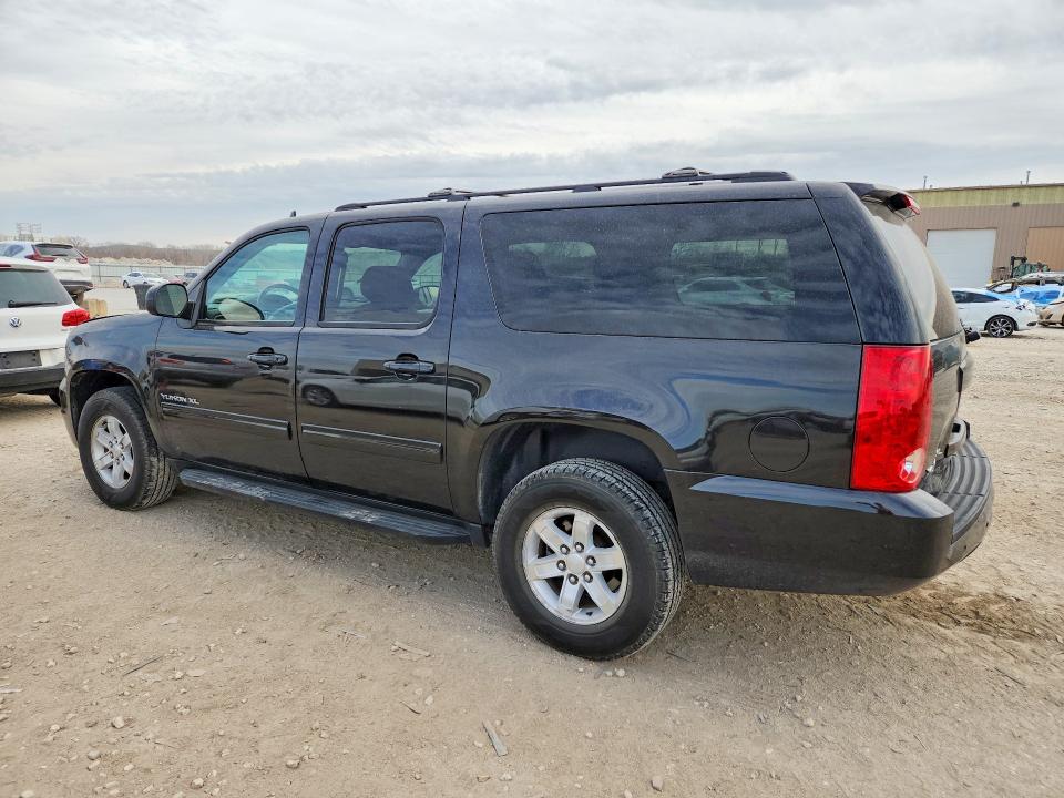 78528095 :رقم المزاد ، 1GKS2KE77DR195668 vin ، 2013 Gmc Yukon Xl مزاد بيع