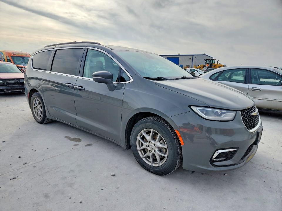 77775615 :رقم المزاد ، 2C4RC1FG4MR511568 vin ، 2021 Chrysler Pacifica مزاد بيع