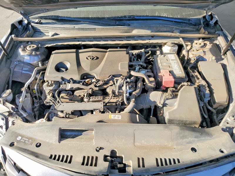 73635325 :رقم المزاد ، 4T1B11HK3JU037034 vin ، 2018 Toyota Camry مزاد بيع