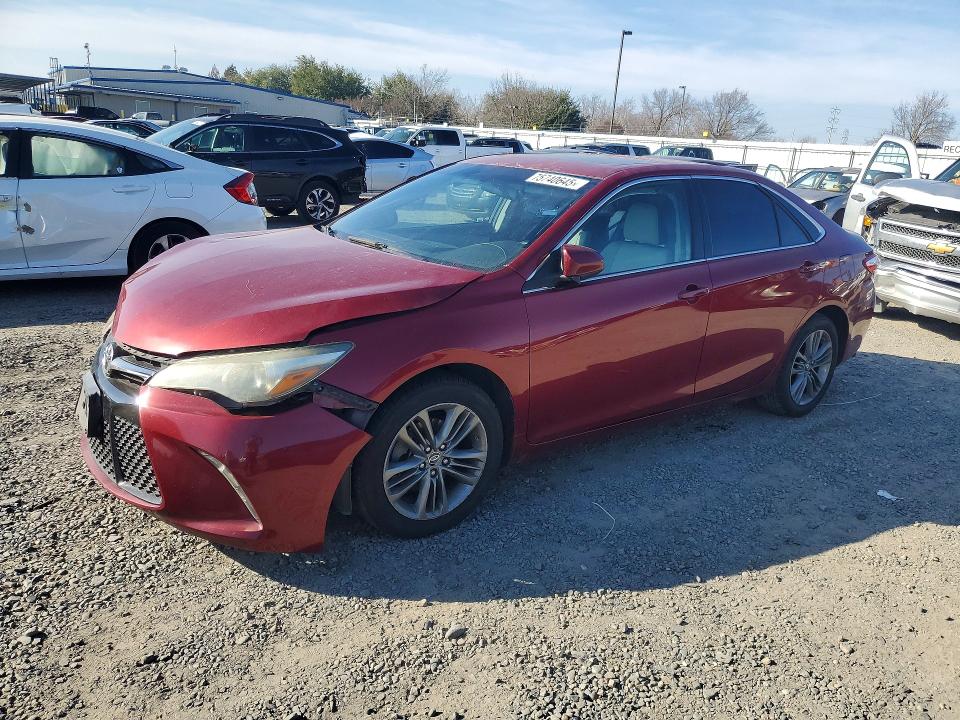 2015 Toyota Camry მანქანა იყიდება აუქციონზე, vin: 4T1BF1FK1FU899051, აუქციონის ნომერი: 75740645