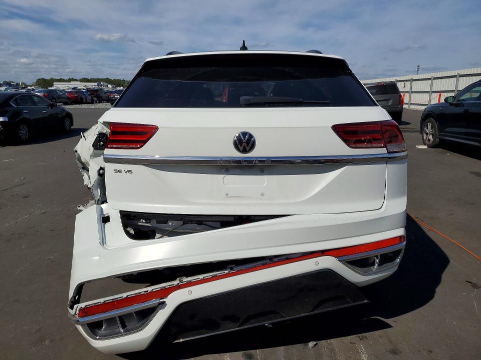 2021 Volkswagen Atlas Cross Sport მანქანა იყიდება აუქციონზე, vin: 1V2PE2CA4MC238162, აუქციონის ნომერი: 78739715