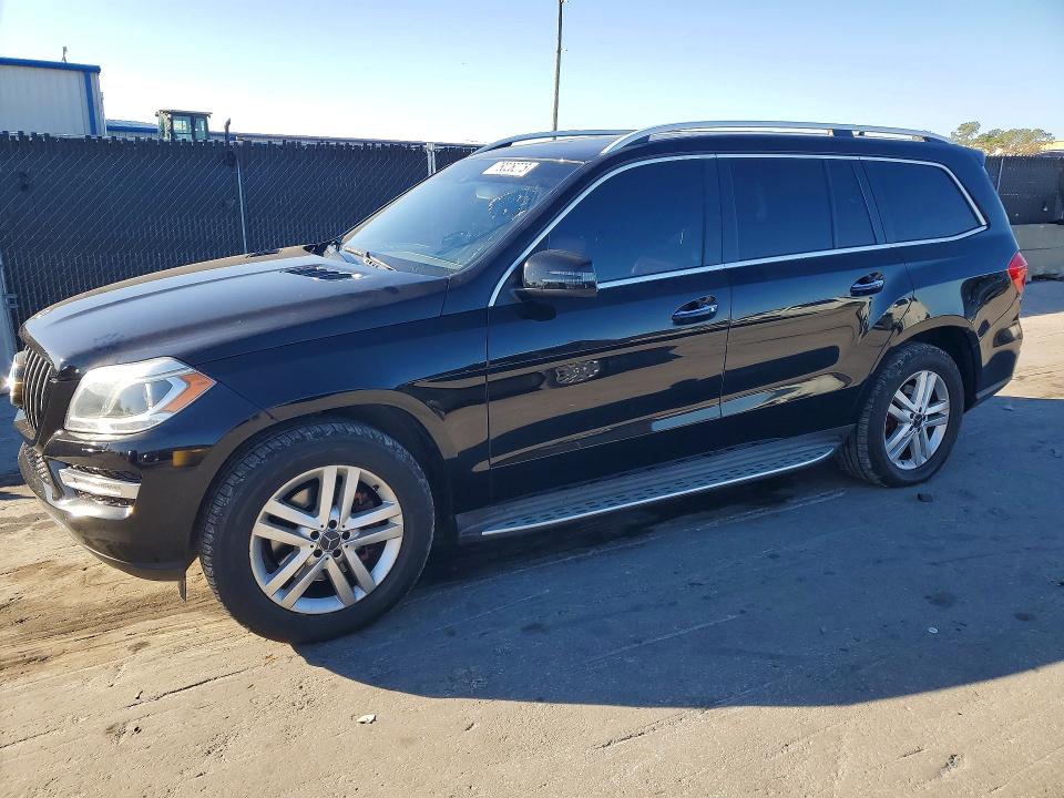 Продаж на аукціоні авто 2015 Mercedes-benz Gl, vin: 4JGDF6EE6FA465002, номер лоту: 76026275