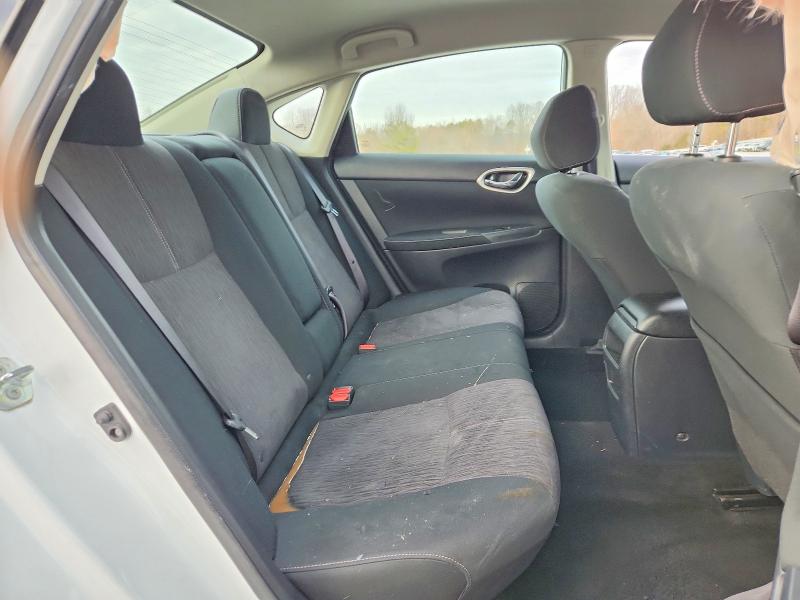 Продажа на аукционе авто 2015 Nissan Sentra S, vin: 3N1AB7AP2FY304774, номер лота: 76466475