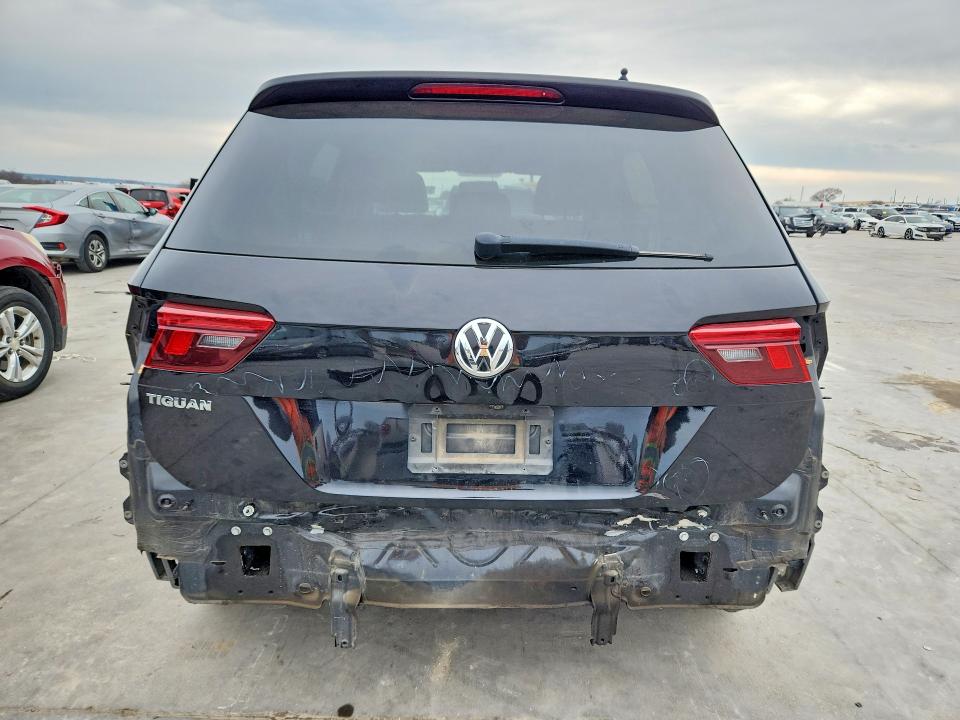 2019 Volkswagen Tiguan მანქანა იყიდება აუქციონზე, vin: 3VV1B7AX2KM147229, აუქციონის ნომერი: 76971665