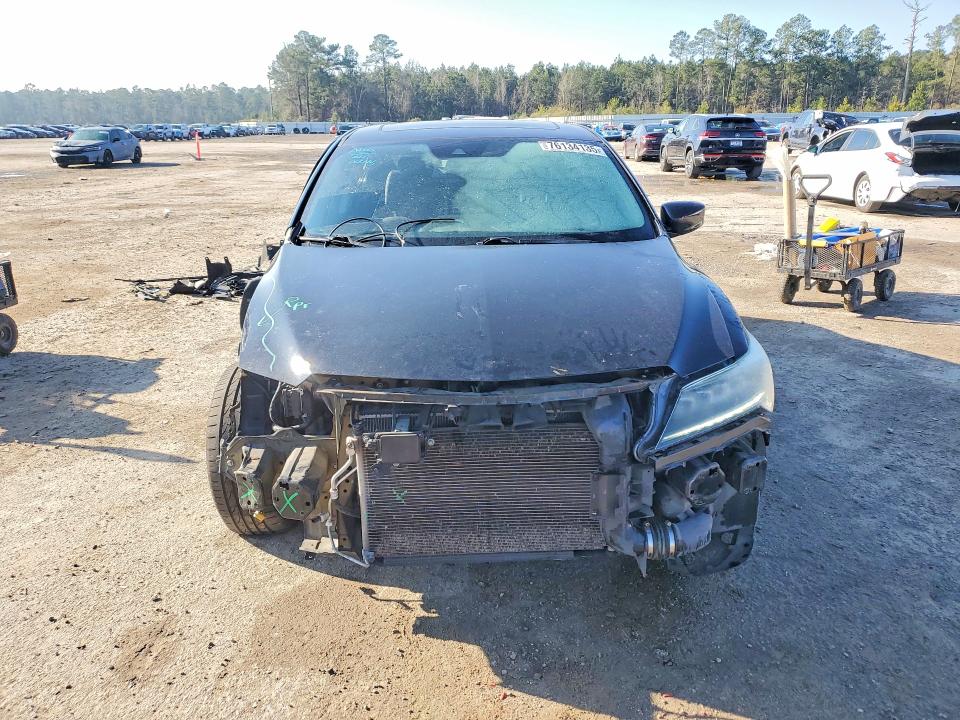 76134135 :رقم المزاد ، 19UDE2F72JA004907 vin ، 2018 Acura Ilx مزاد بيع