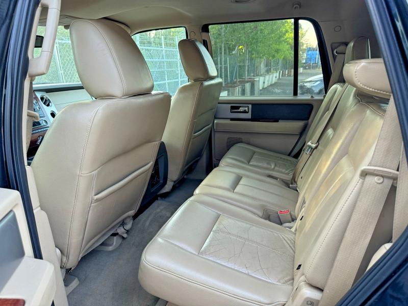 Продажа на аукционе авто 2010 Ford Expedition, vin: 1FMJU1J58AEB58207, номер лота: 77024165