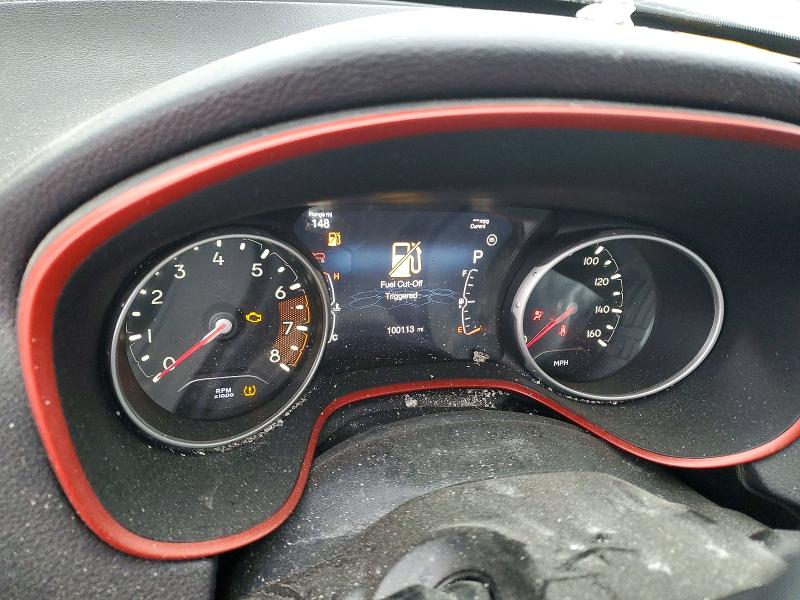 75625815 :رقم المزاد ، 3C4NJDDB0JT451214 vin ، 2018 Jeep Compass مزاد بيع