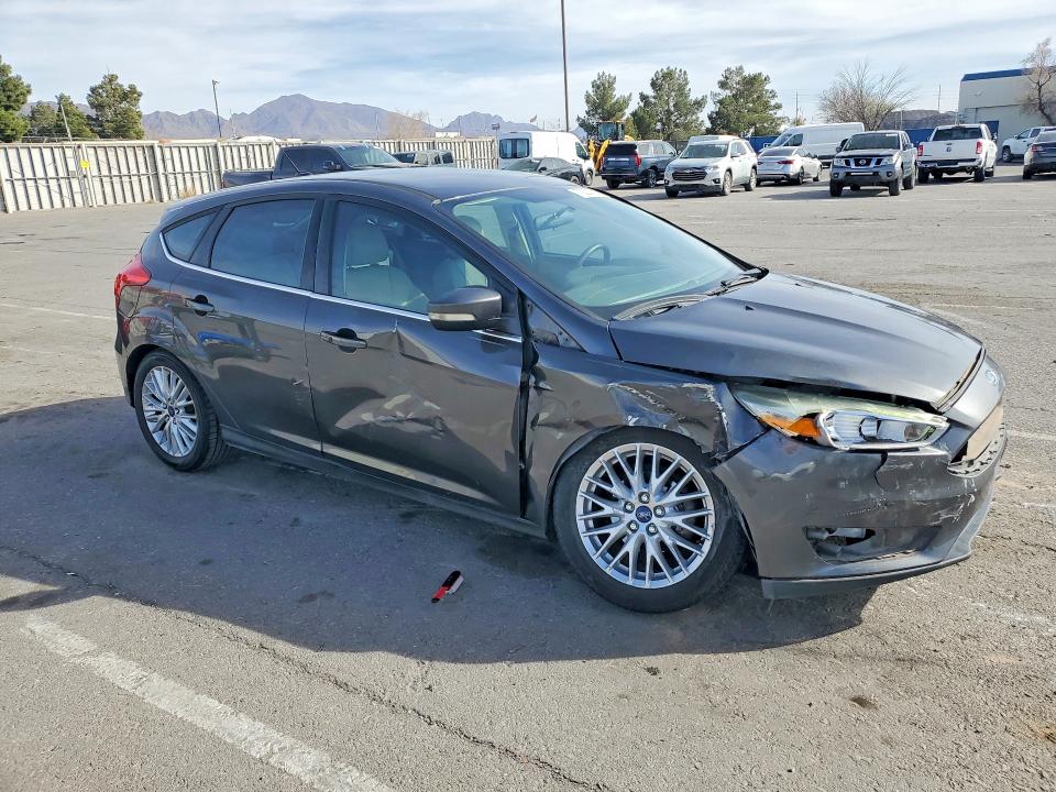 Продажа на аукционе авто 2015 Ford Focus, vin: 1FADP3N20FL323664, номер лота: 79233725
