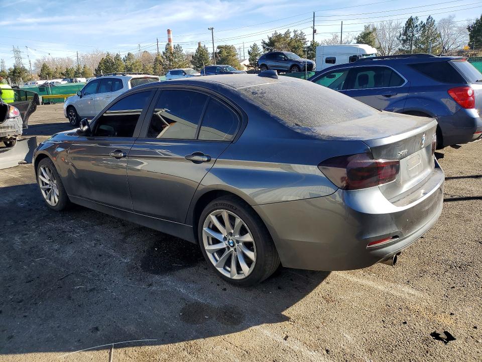Продаж на аукціоні авто 2018 Bmw 320, vin: WBA8E5G56JNU45900, номер лоту: 76206215