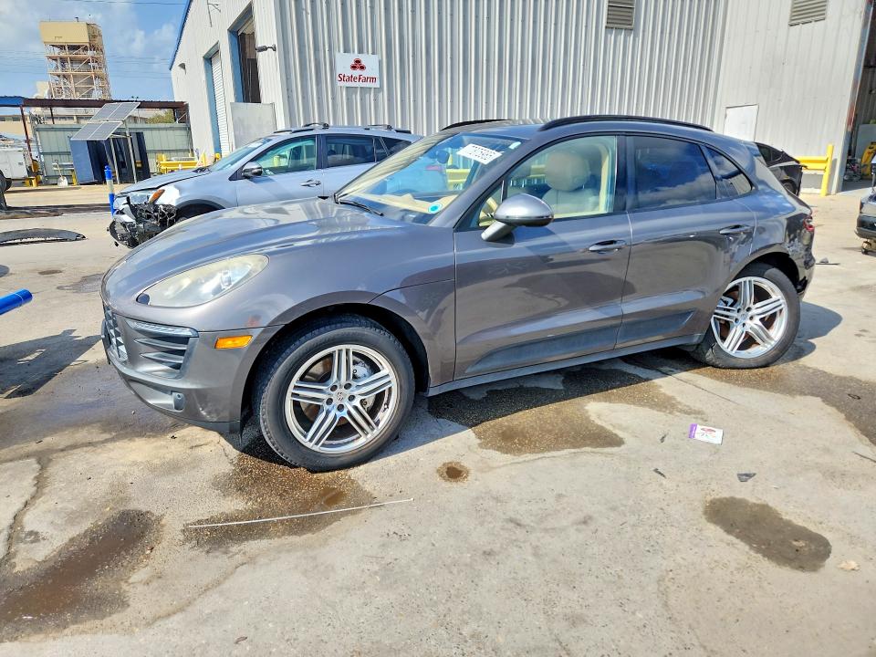 77875985 :رقم المزاد ، WP1AB2A58FLB63523 vin ، 2015 Porsche Macan مزاد بيع