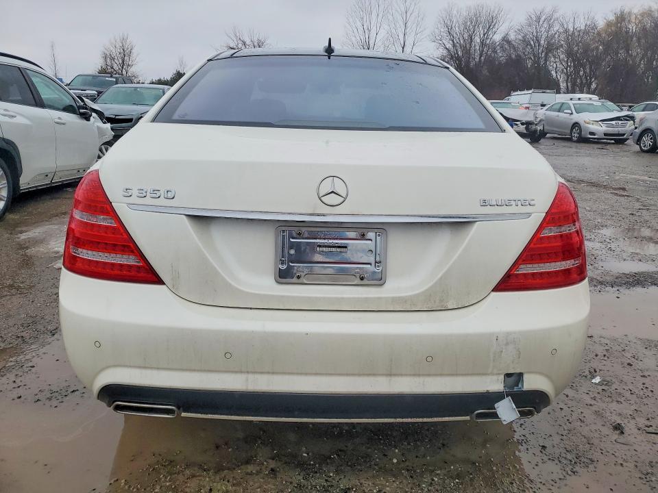 2013 Mercedes-benz S მანქანა იყიდება აუქციონზე, vin: WDDNG8DB3DA531226, აუქციონის ნომერი: 77554385