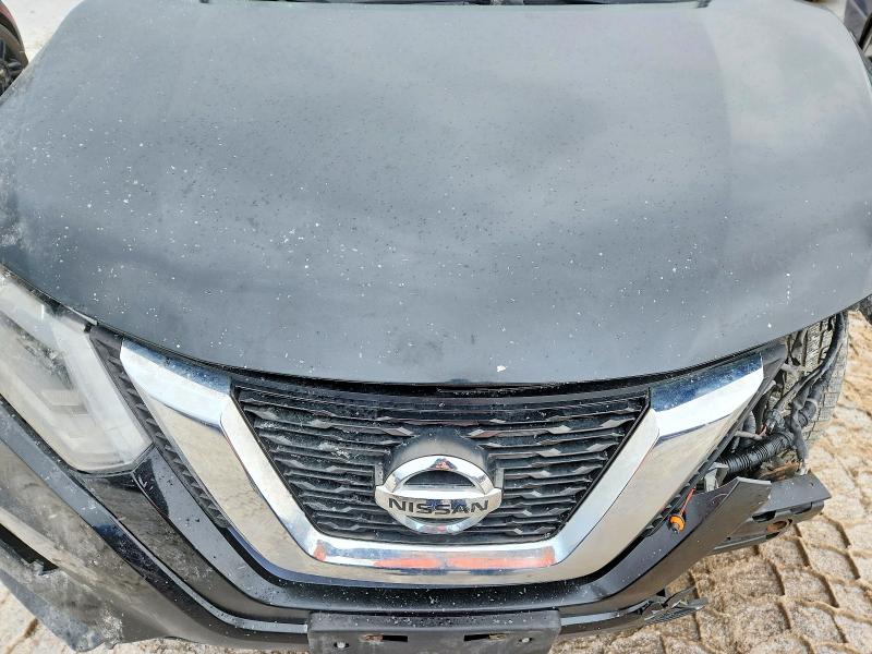 2017 Nissan Rogue მანქანა იყიდება აუქციონზე, vin: 5N1AT2MM6HC818486, აუქციონის ნომერი: 74557365