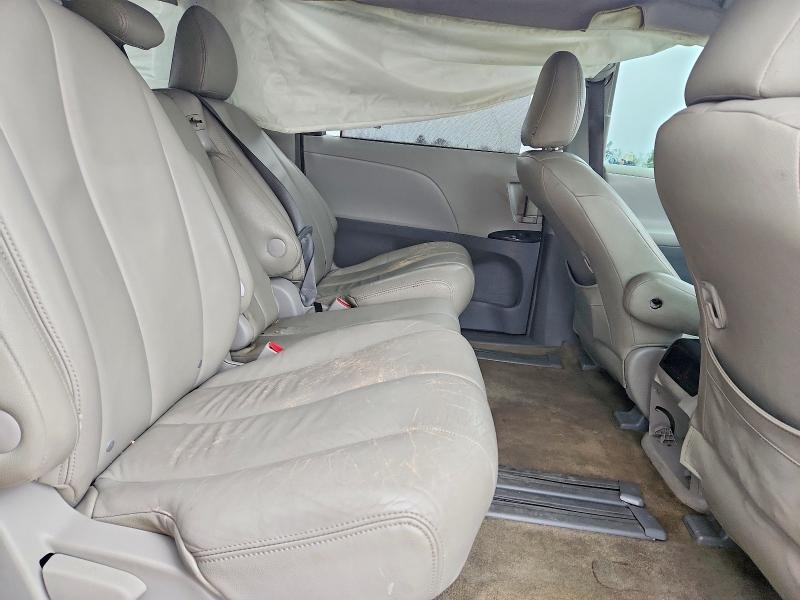 2012 Toyt Sienna მანქანა იყიდება აუქციონზე, vin: 5TDKK3DC3CS214491, აუქციონის ნომერი: 79058355