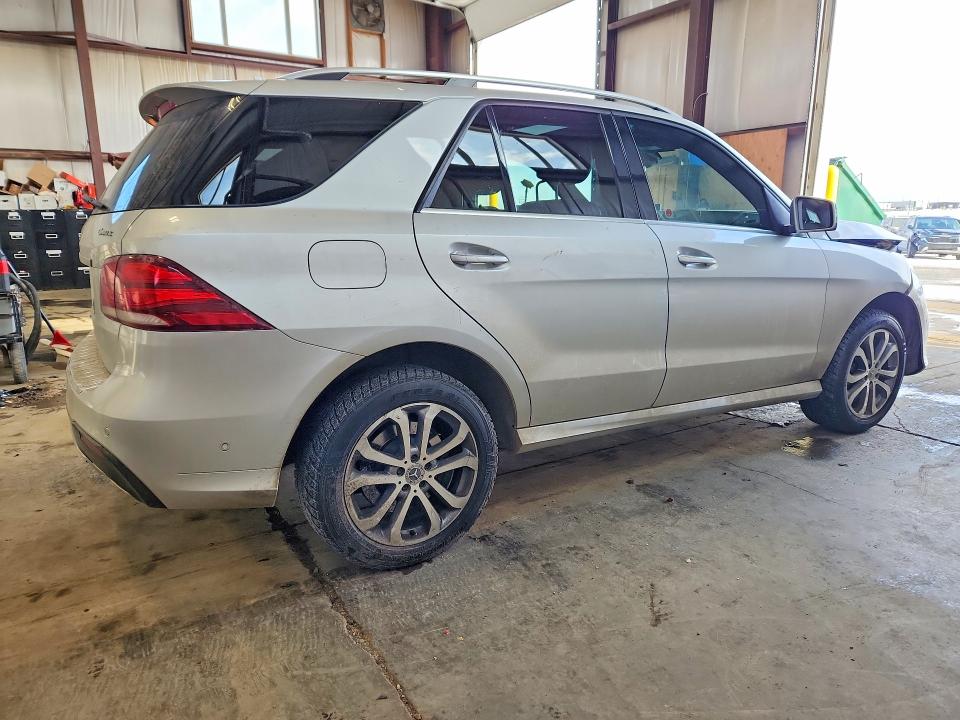 2017 Mercedes Benz Gle მანქანა იყიდება აუქციონზე, vin: 4JGDA5GB6HA945085, აუქციონის ნომერი: 78731075