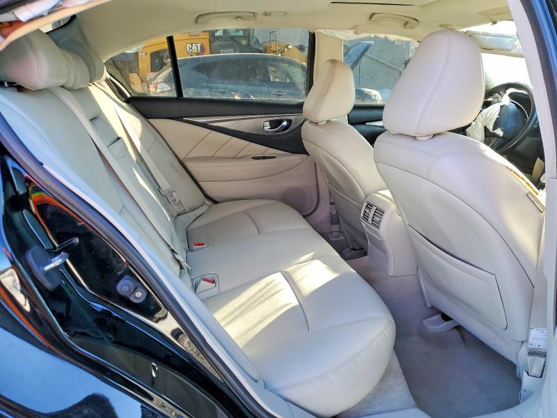 Продажа на аукционе авто 2015 Infiniti Q50, vin: JN1BV7AR2FM413543, номер лота: 75751775