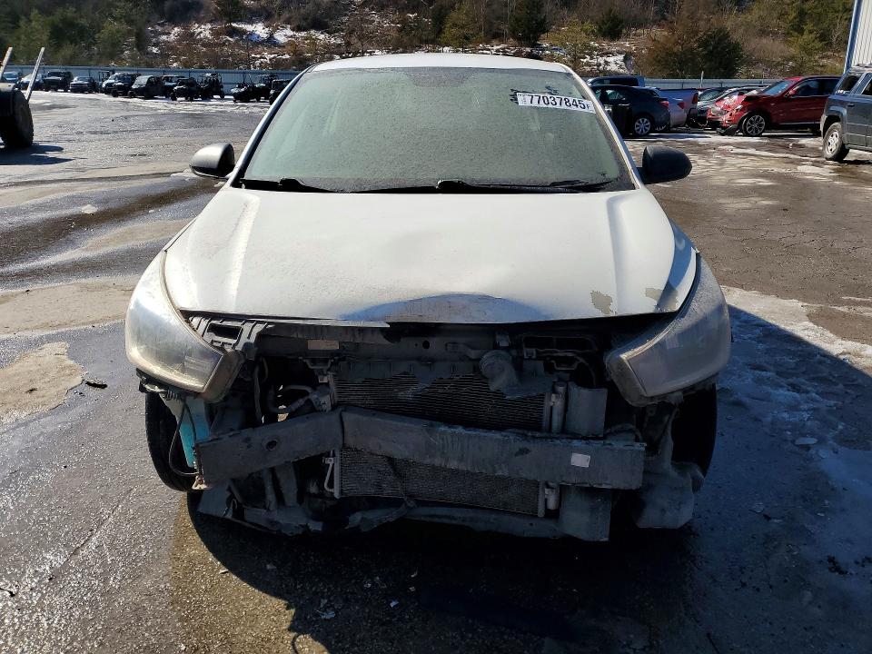 Продаж на аукціоні авто 2018 Kia Rio, vin: 3KPA24AB0JE062769, номер лоту: 77037845