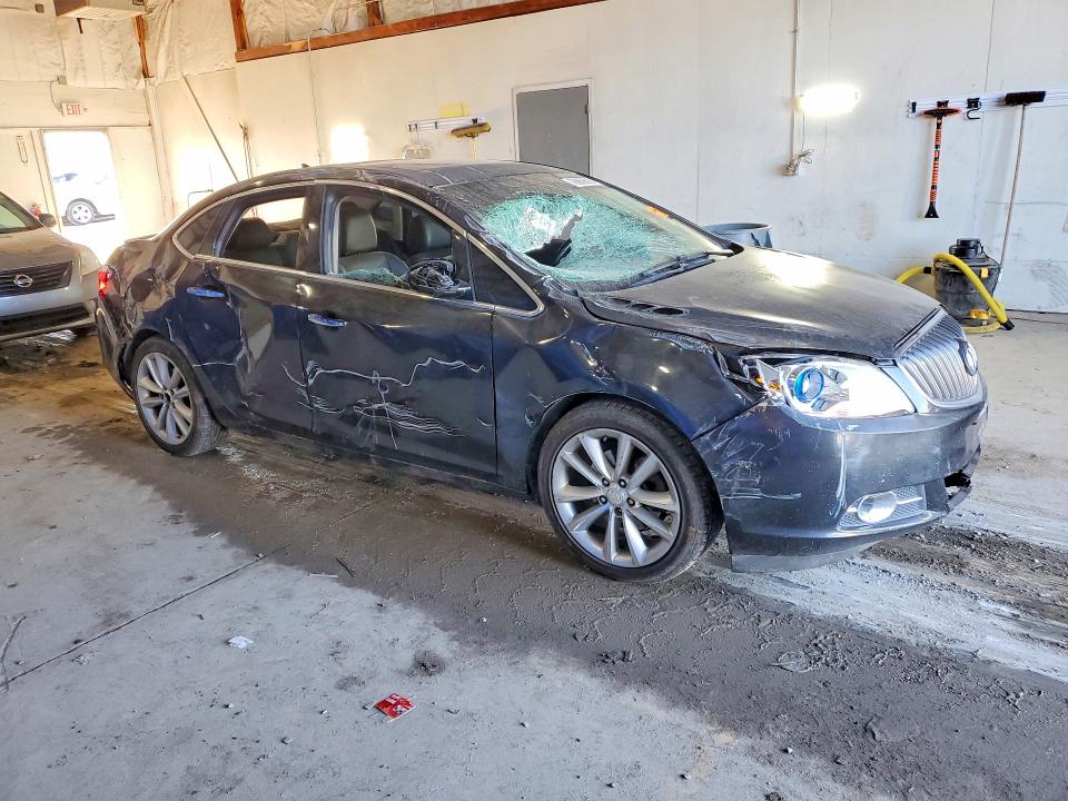 76869605 :رقم المزاد ، 1G4PT5SV8D4205944 vin ، 2013 Buick Verano مزاد بيع