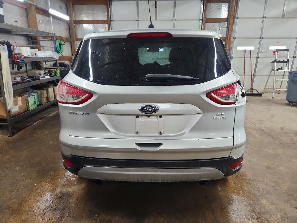 77722625 :رقم المزاد ، 1FMCU9G92FUC73206 vin ، 2015 Ford Escape مزاد بيع
